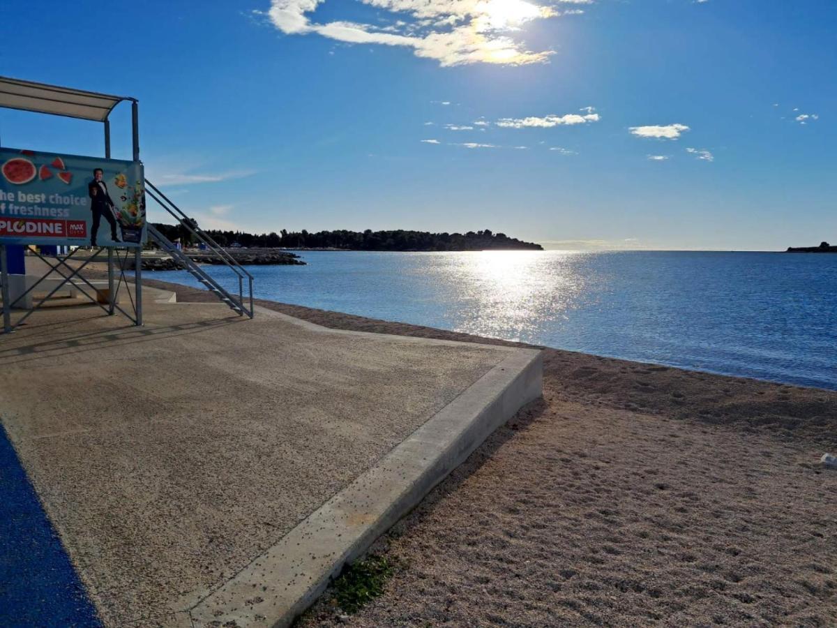 Apartman Melita Galizana Bagian luar foto